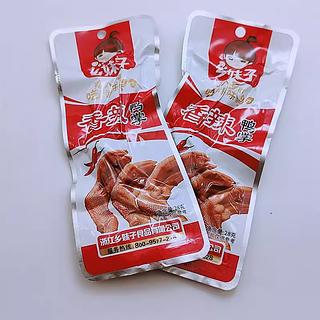 乡妹子 香辣鸭掌 28g