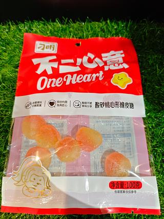 刁明 酸砂桃心形橡皮糖 100g